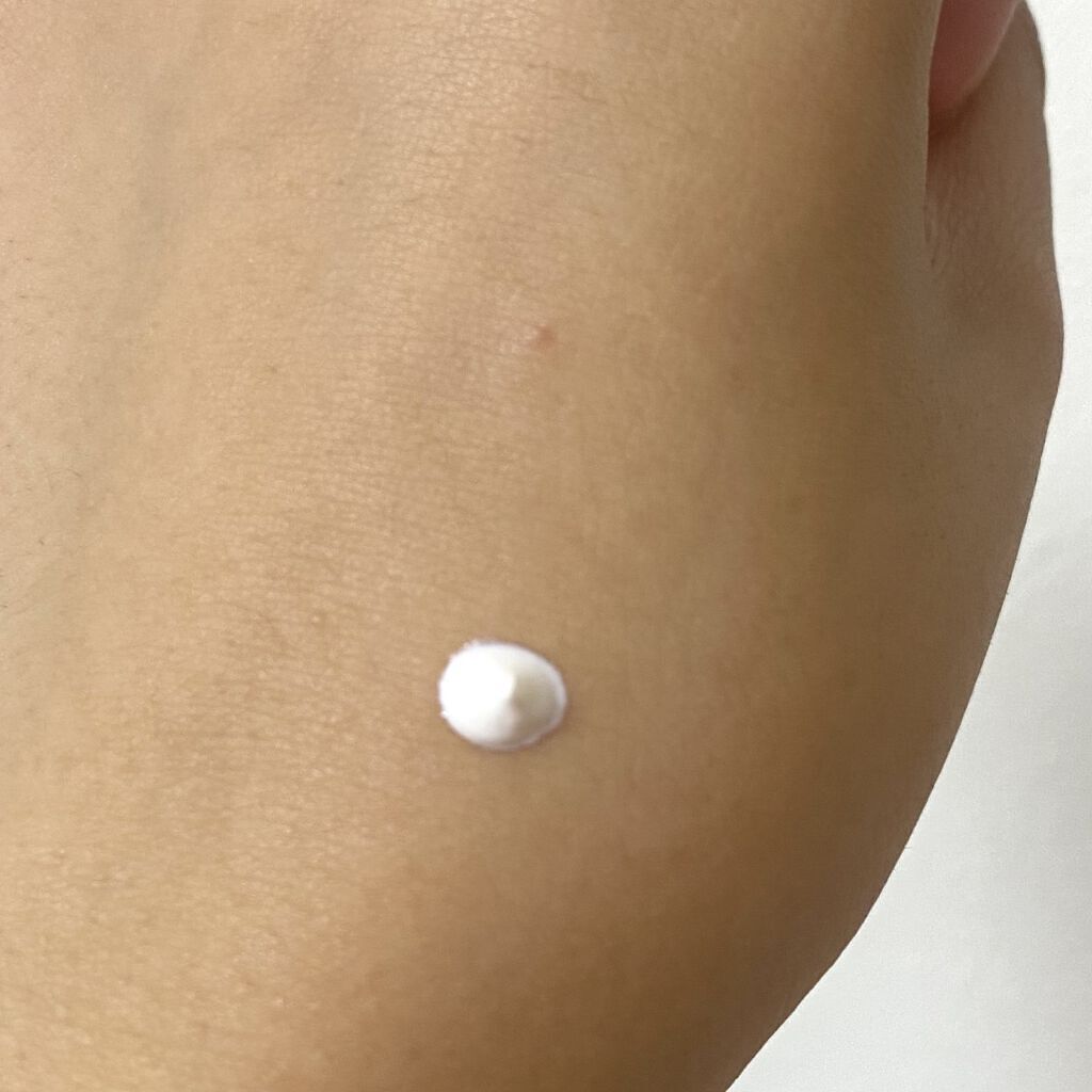 ミルク ブラー トーン アップ クリーム/PERIPERA/化粧下地を使ったクチコミ（2枚目）