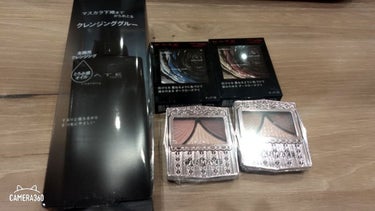 KATE クレンジンググルーのクチコミ「☆購入品☆
( ´ー｀)ﾌｩｰ．．．とあるカフェでパシャリ　遠くまで行きましたが

とりあえず.....」（1枚目）