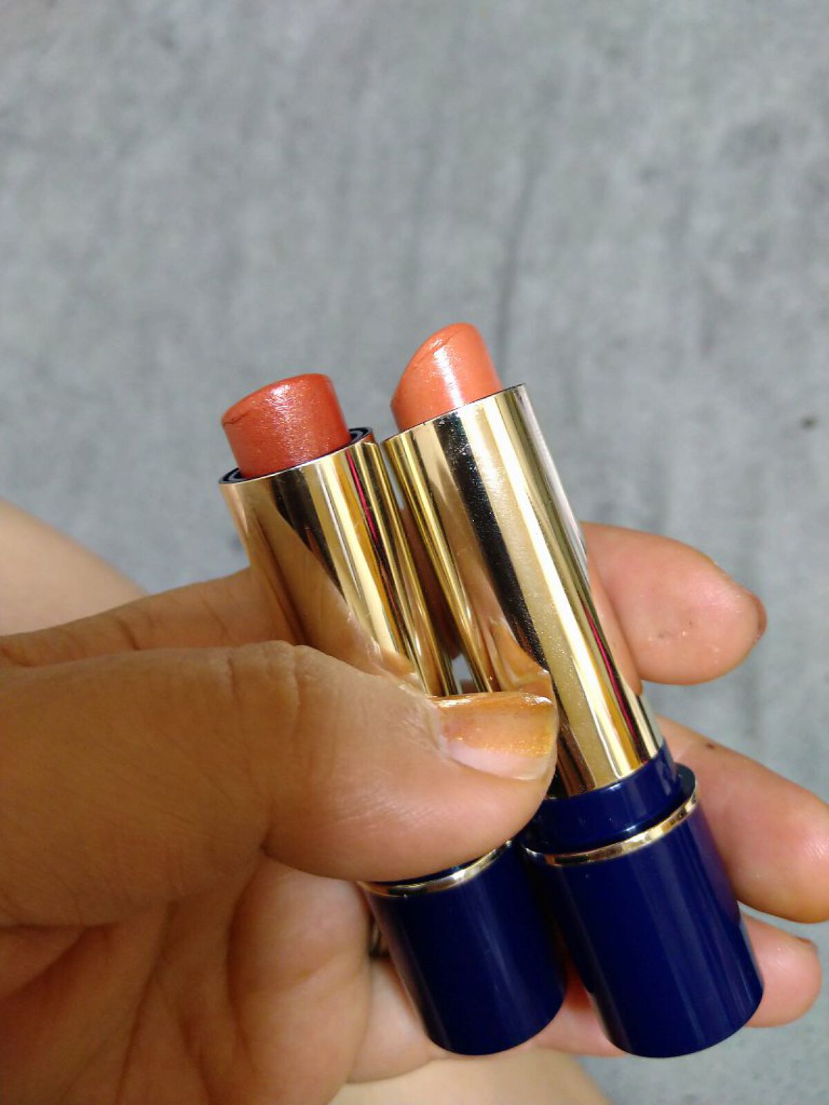 クリーミィラスティングリップA/media/口紅を使ったクチコミ（2枚目）