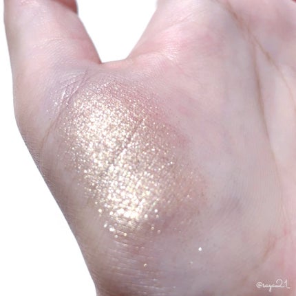 マルチカラーバリエーション スパークル/チャコット・コスメティクス/単色アイシャドウを使ったクチコミ(3枚目)