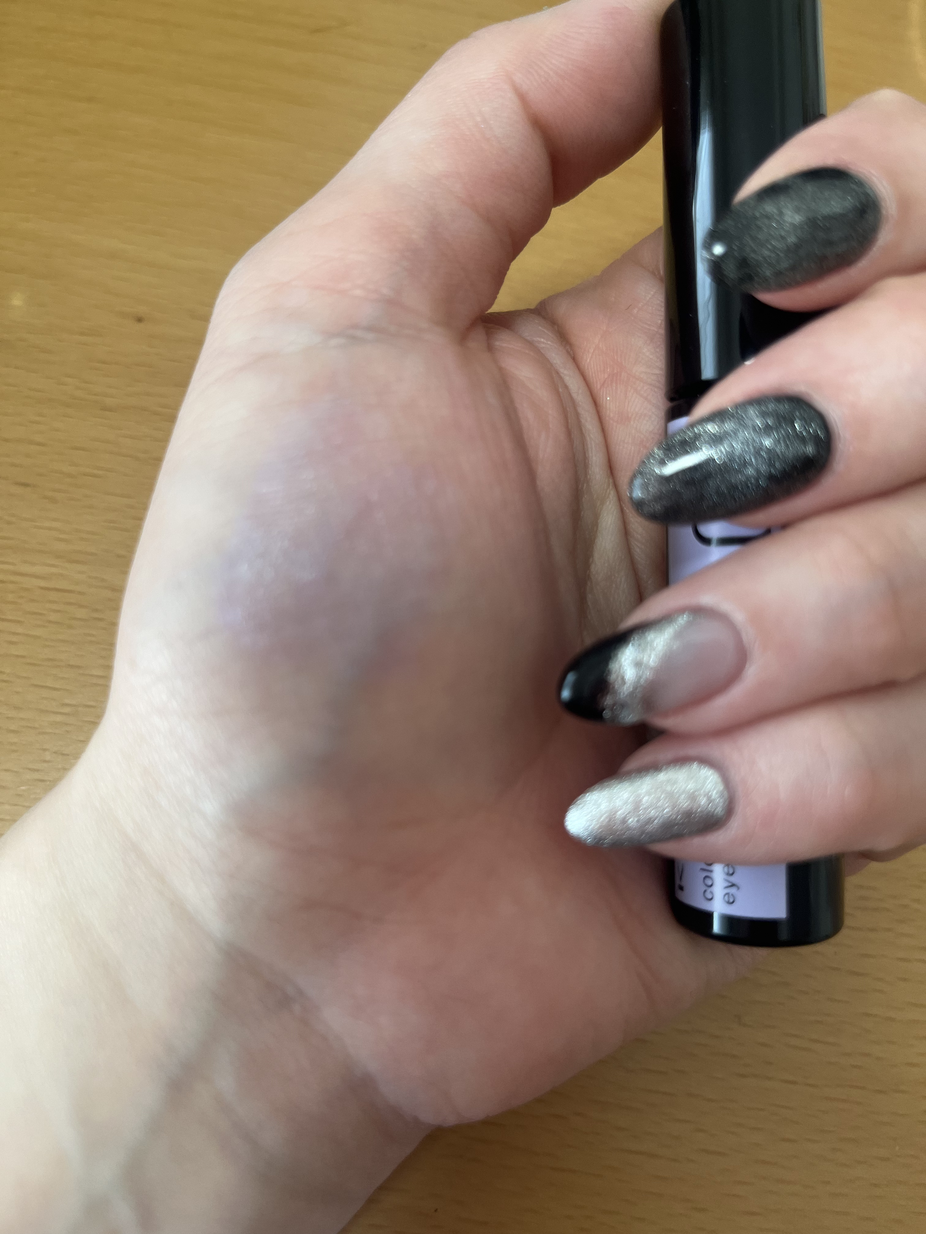 ケイト カラーコントロールアイベース/KATE/アイシャドウベースを使ったクチコミ（3枚目）