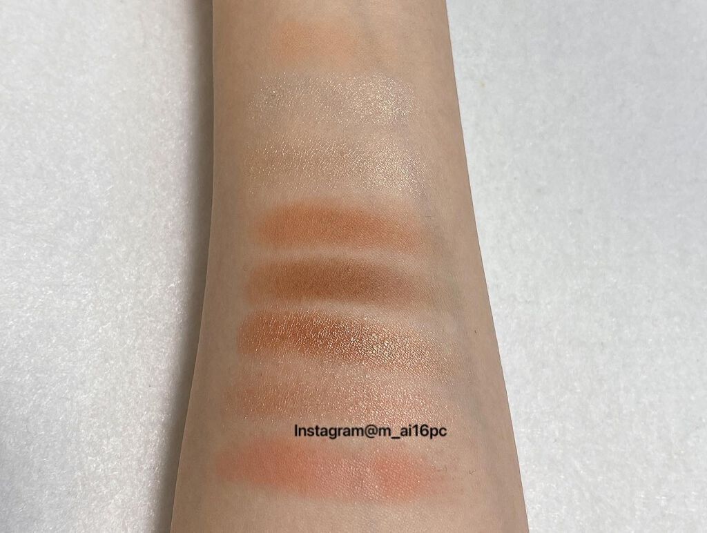 ボーン ディス ウェイ ザ ナチュラル ヌード アイシャドウ パレット/Too Faced/アイシャドウパレットを使ったクチコミ（2枚目）