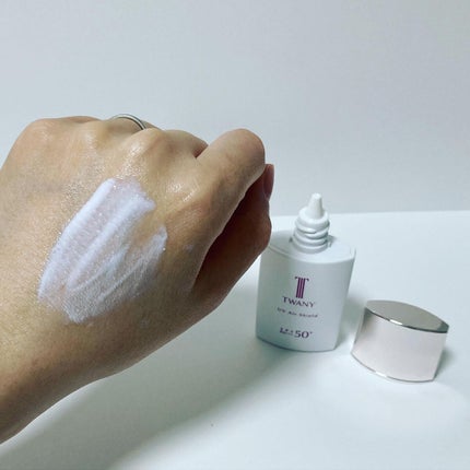 UVエアシールド/TWANY/日焼け止めミルクを使ったクチコミ(4枚目)