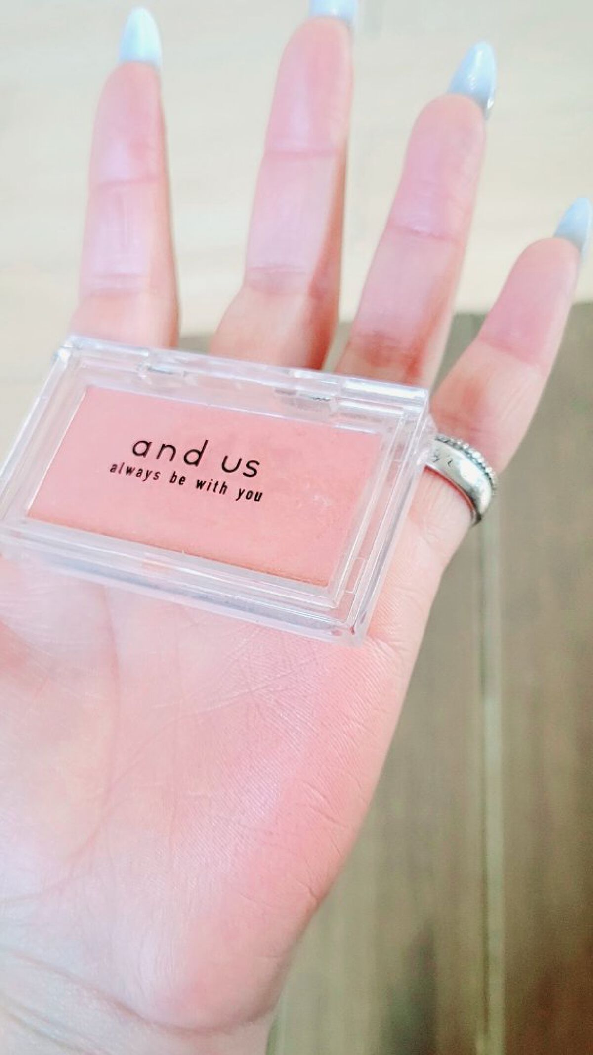 パウダーチーク/and us/パウダーチークを使ったクチコミ（1枚目）