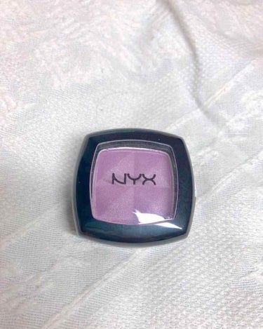 お気にいりのコスメです！
NYXのシングルアイシャドウです💞

✽.｡.:*・ﾟ ✽.｡.:*・ﾟ ✽.｡.:*・ﾟ ✽.｡.:*・ﾟ ✽.｡.:*
色は全部で24色あります！
全部発色いいのではずれな