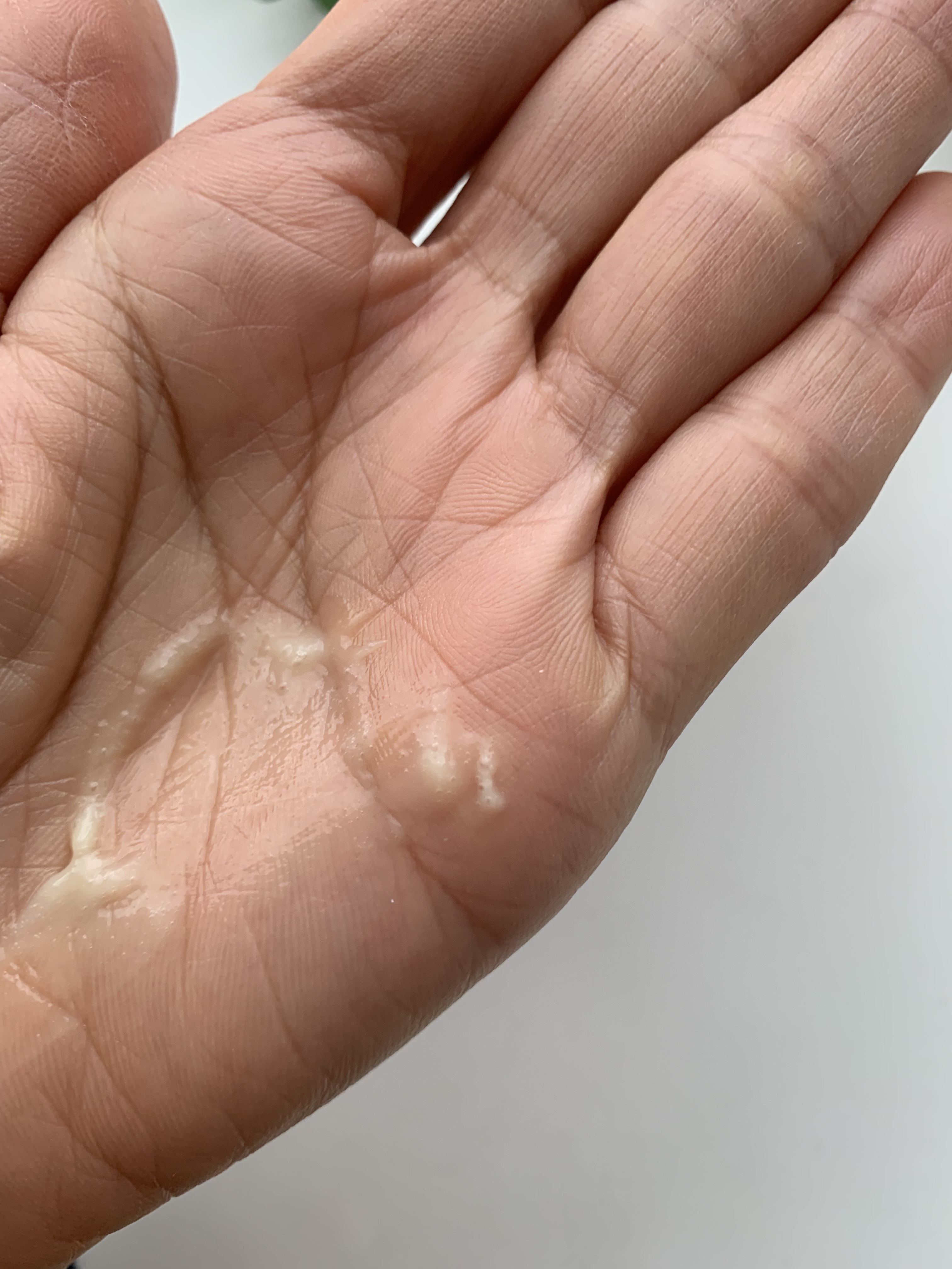 エアリーふんわりリペア インテンシブ ヴィタミルク 洗い流さないトリートメント 125ml/パンテーン/アウトバストリートメントを使ったクチコミ（3枚目）