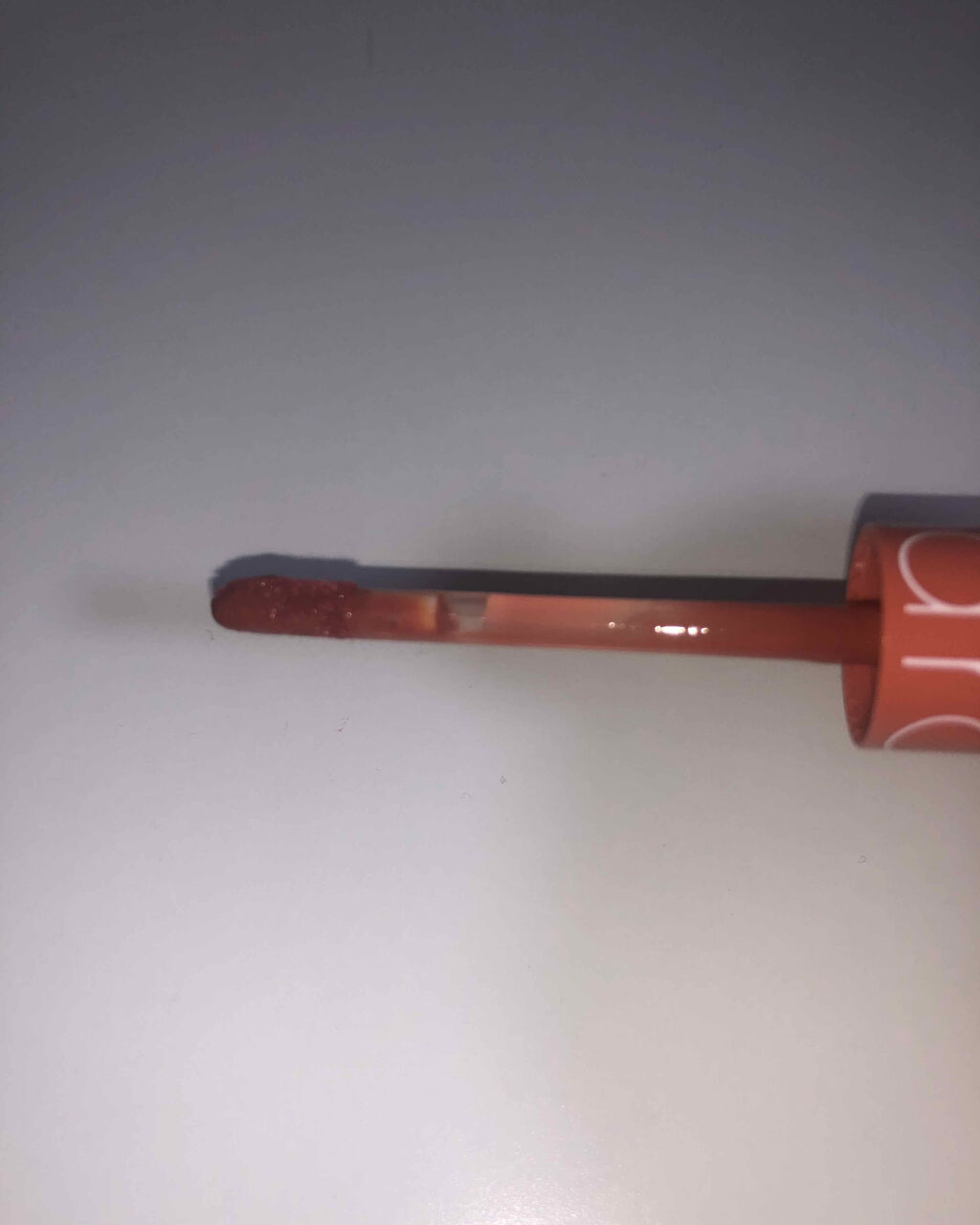 ジューシーラスティングティント/rom&nd/リップティントを使ったクチコミ（2枚目）