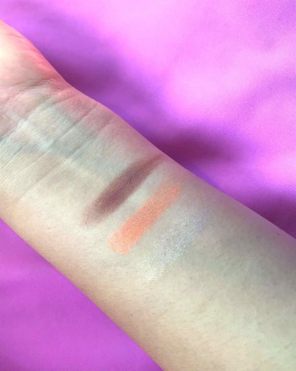 トーンアップアイシャドウ/CEZANNE/アイシャドウパレットを使ったクチコミ(2枚目)