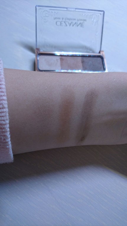 ノーズ&アイブロウパウダー/CEZANNE/パウダーアイブロウを使ったクチコミ(2枚目)