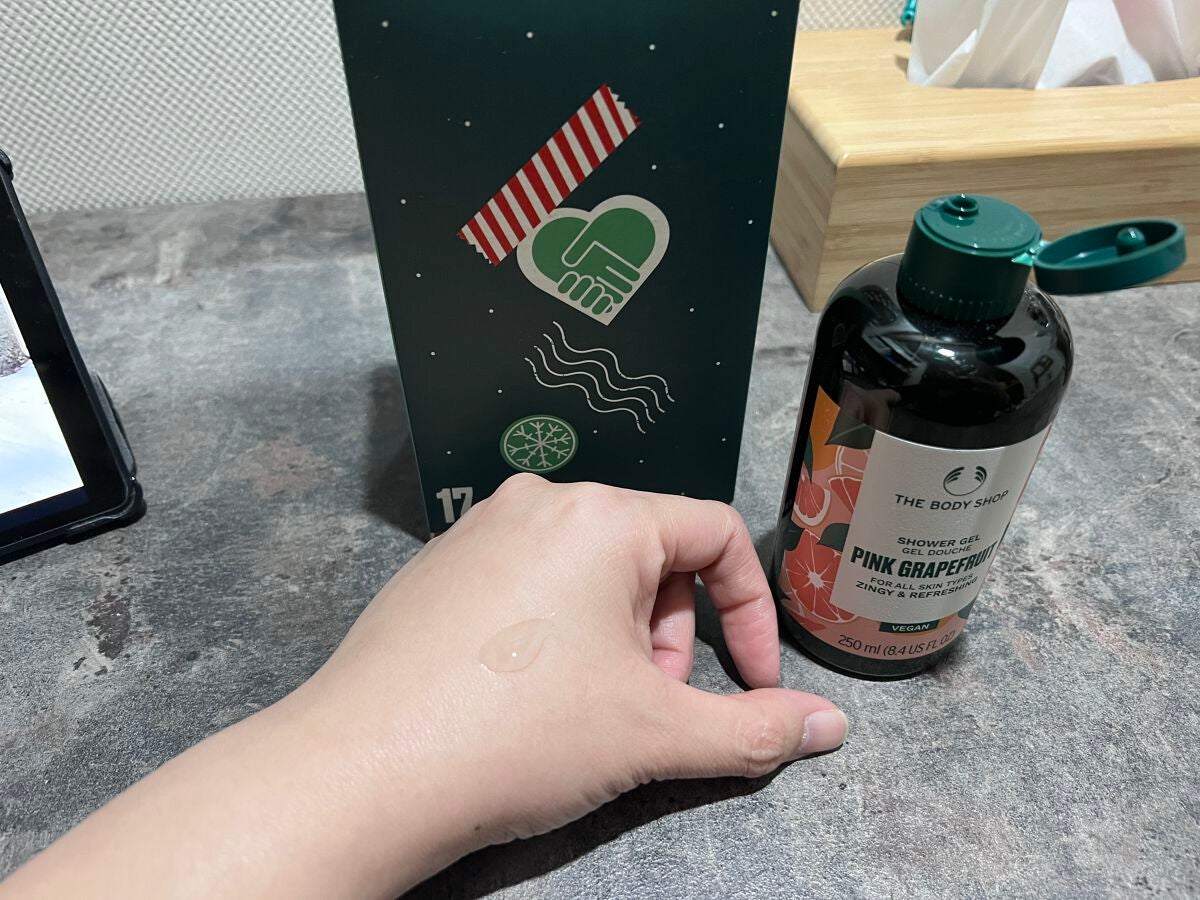 シャワージェル ピンクグレープフルーツ /THE BODY SHOP/ボディソープを使ったクチコミ(2枚目)