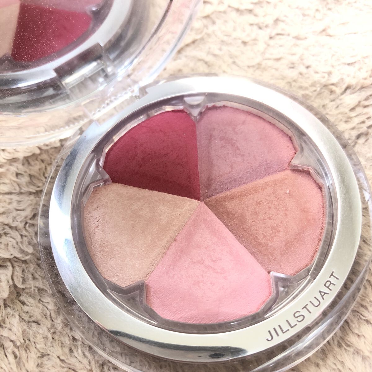 ジルスチュアート ブルーム ミックスブラッシュ コンパクト/JILL STUART/パウダーチークを使ったクチコミ（2枚目）