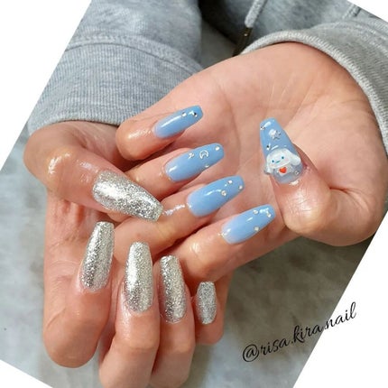 #ネイル,#ジェルネイル,#シナモンネイル,#シナモンロールネイル,#キラキラネイル,#春ネイル,#ブルーネイル,#アシンメトリーネイル,#富士市ネイル,#隠れ家ネイルのネイルデザイン