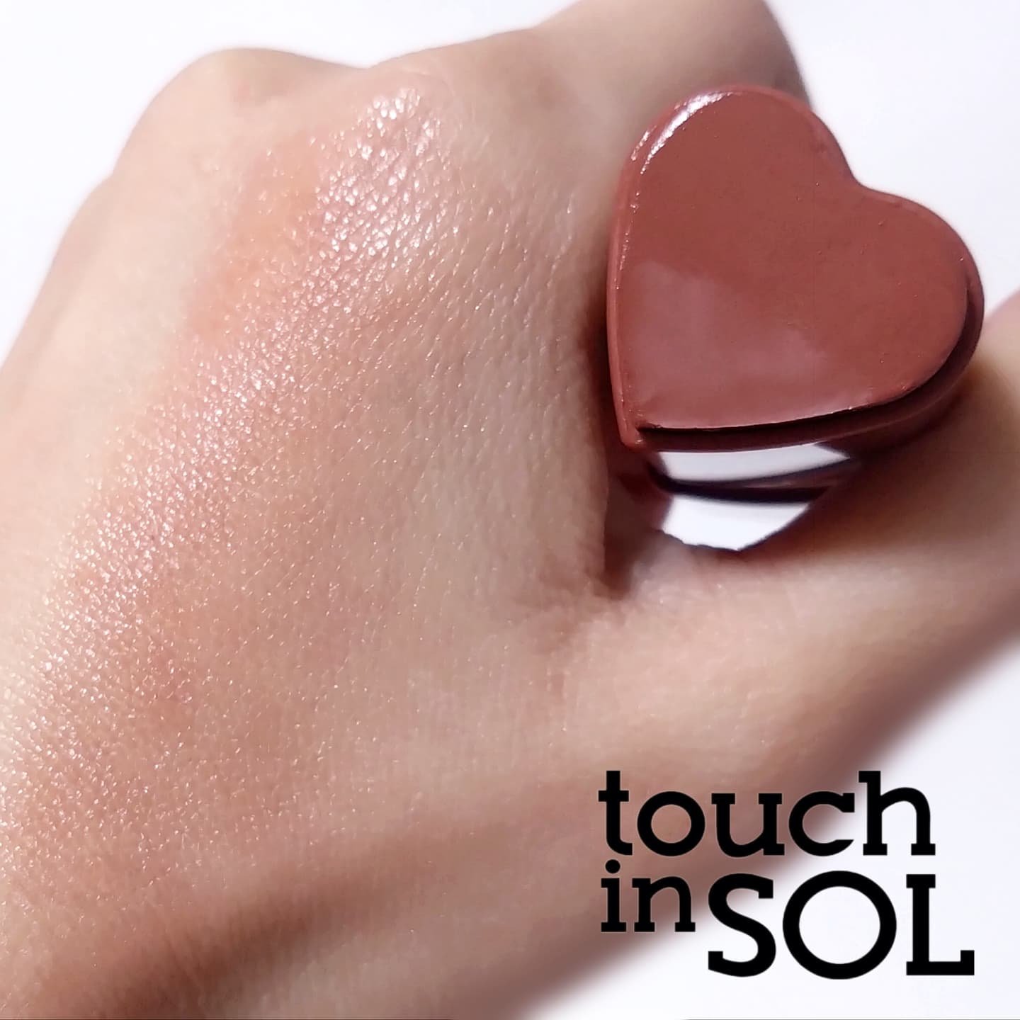 タッチインソール チークブラッシャー/touch in SOL /ジェル・クリームチークを使ったクチコミ（1枚目）