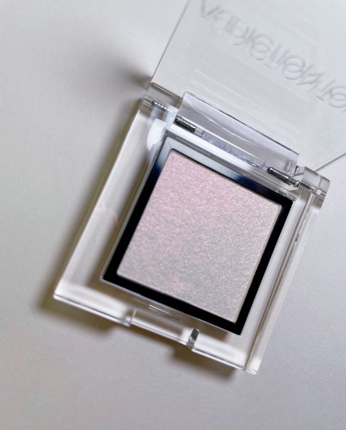 アディクション ザ アイシャドウ パール 032P Private Note/ADDICTION/単色アイシャドウを使ったクチコミ（3枚目）