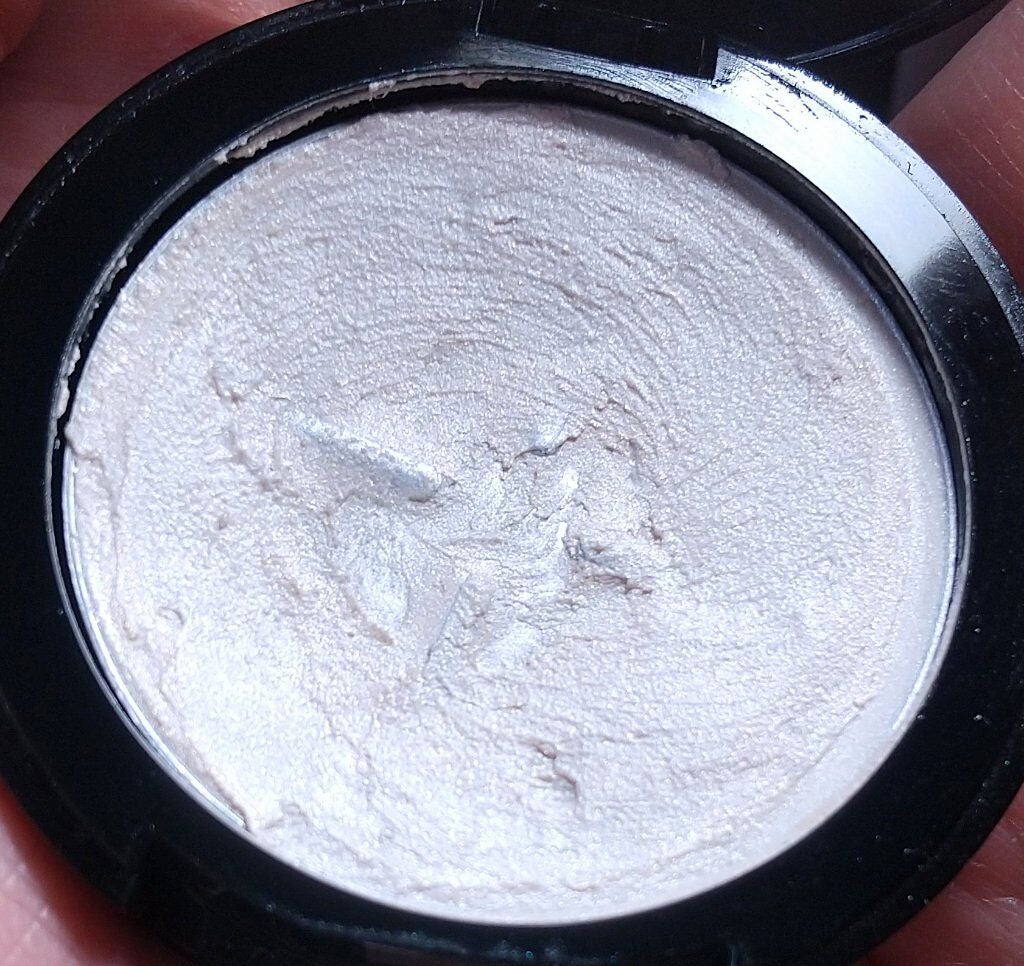 24 ミネラルクリームシャドー/24h cosme/ジェル・クリームアイシャドウを使ったクチコミ(4枚目)