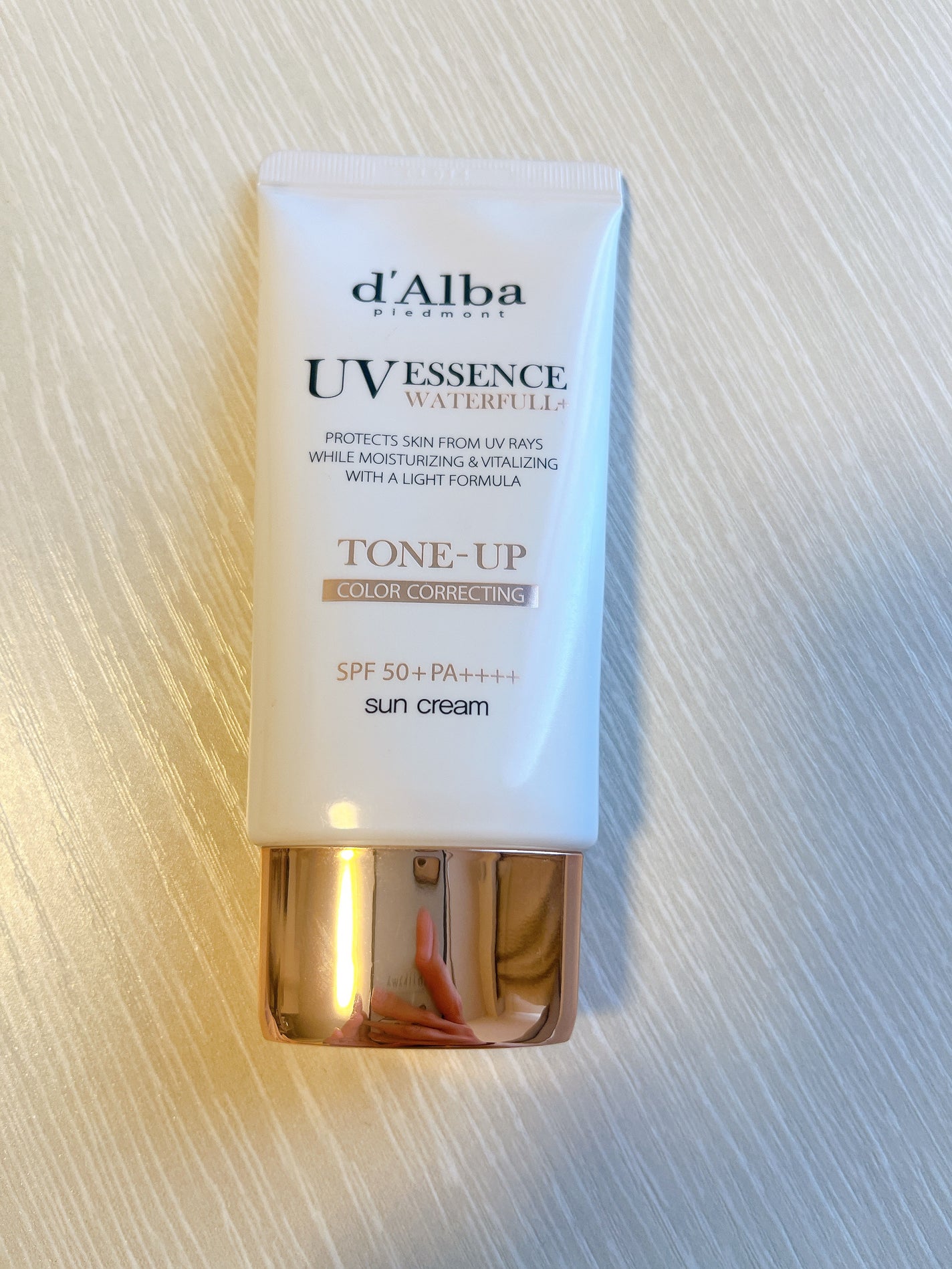 ウォータフルトーンアップサンクリーム/ダルバ/日焼け止めクリームを使ったクチコミ(1枚目)