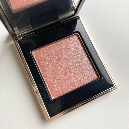 トーン タッチ アイズ/SUQQU/単色アイシャドウを使ったクチコミ(2枚目)