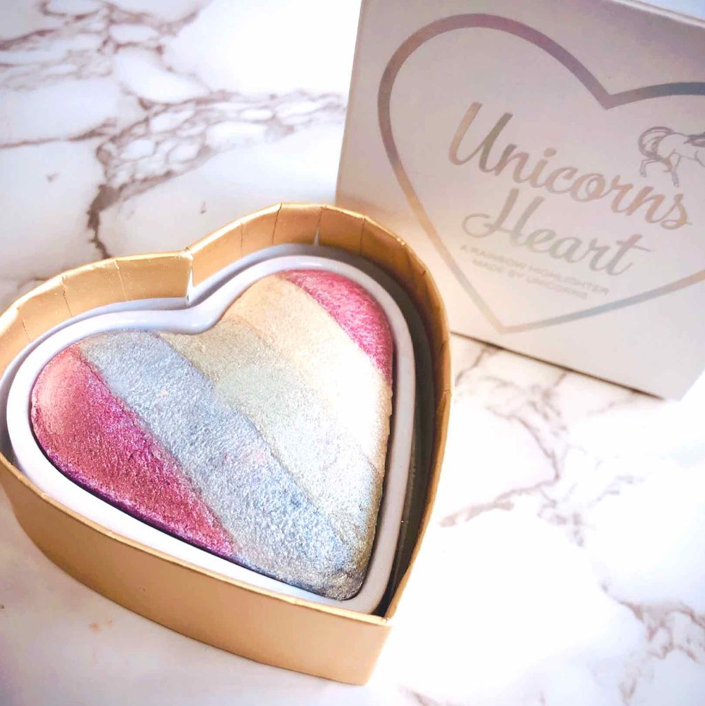 ハートハイライター ユニコーンハート/MAKEUP REVOLUTION/パウダーハイライトを使ったクチコミ（1枚目）