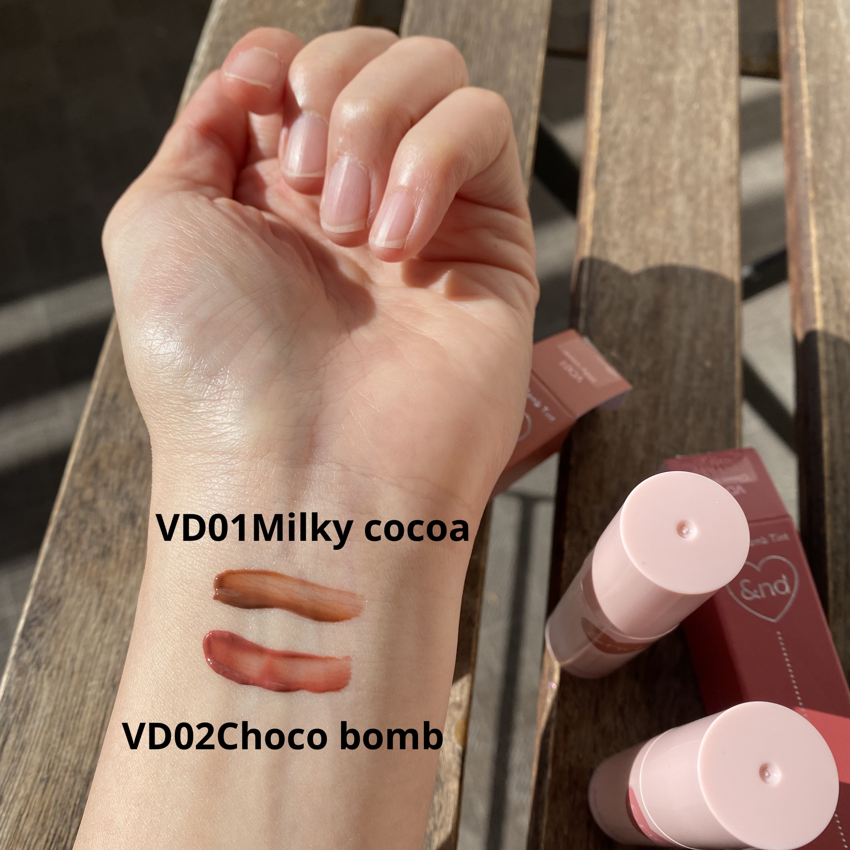 アンドバイロムアンド　グラッシーボムティント/&nd by rom&nd/リップティントを使ったクチコミ（2枚目）