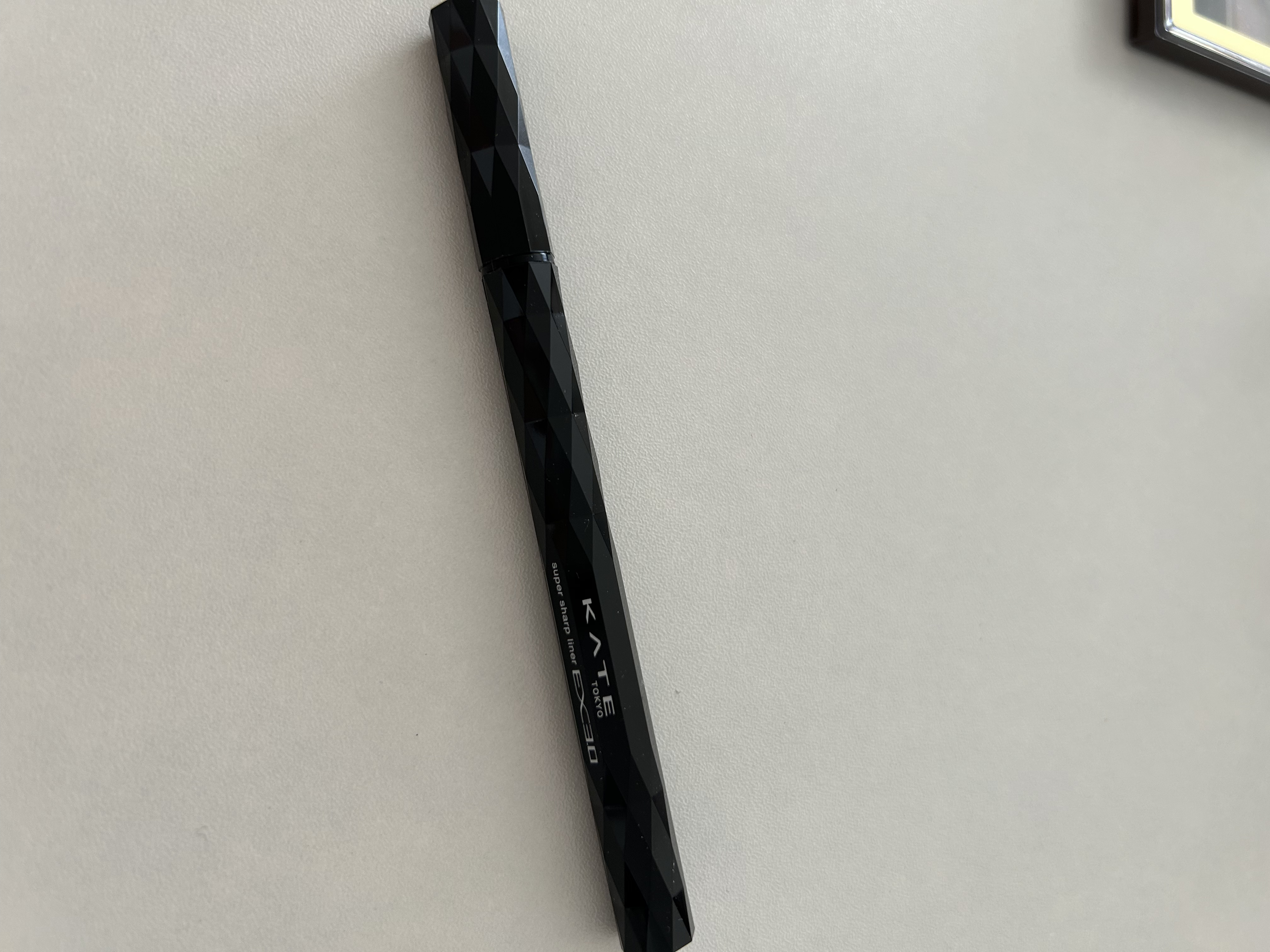 スーパーシャープライナーEX3.0 BR-1 自然なブラウン/KATE/リキッドアイライナーを使ったクチコミ（2枚目）