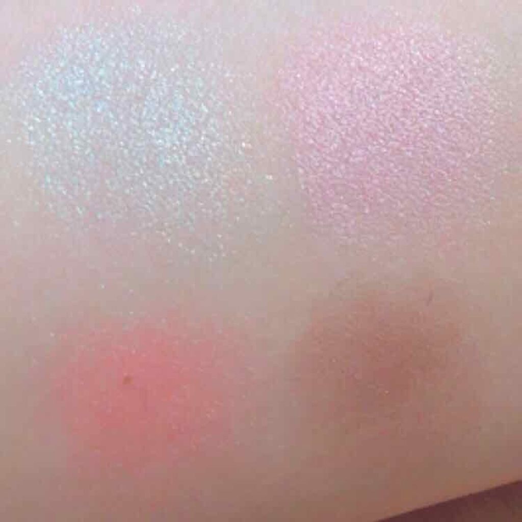 デザイニング カラー アイズ/SUQQU/アイシャドウパレットを使ったクチコミ（3枚目）