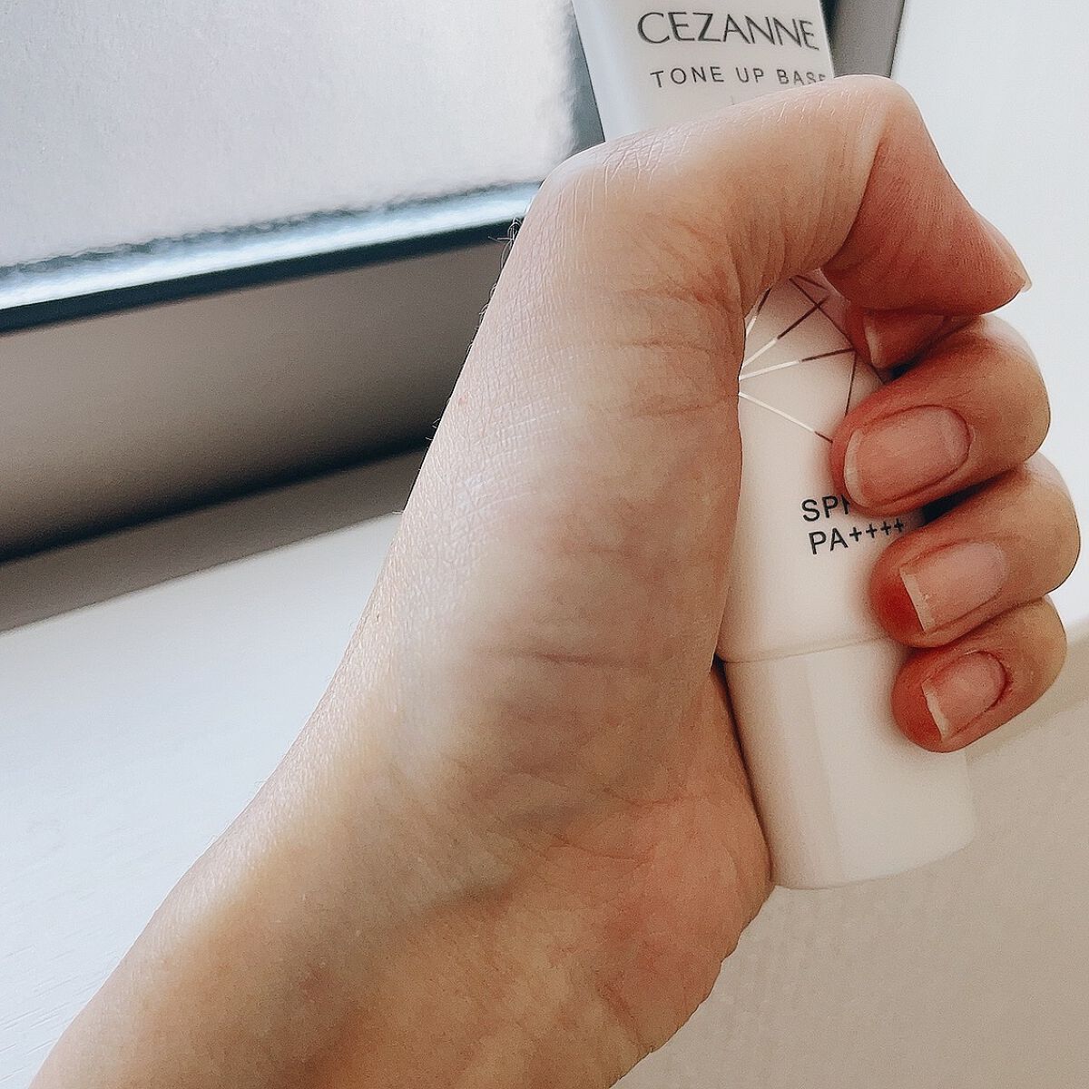 UVトーンアップベース/CEZANNE/化粧下地を使ったクチコミ(4枚目)