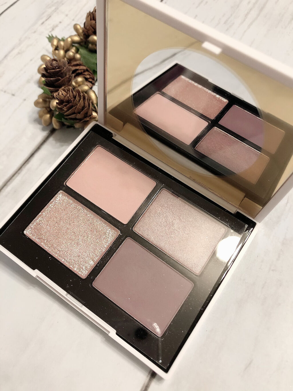 クワッドアイシャドー 00123/NARS/アイシャドウパレットを使ったクチコミ（2枚目）