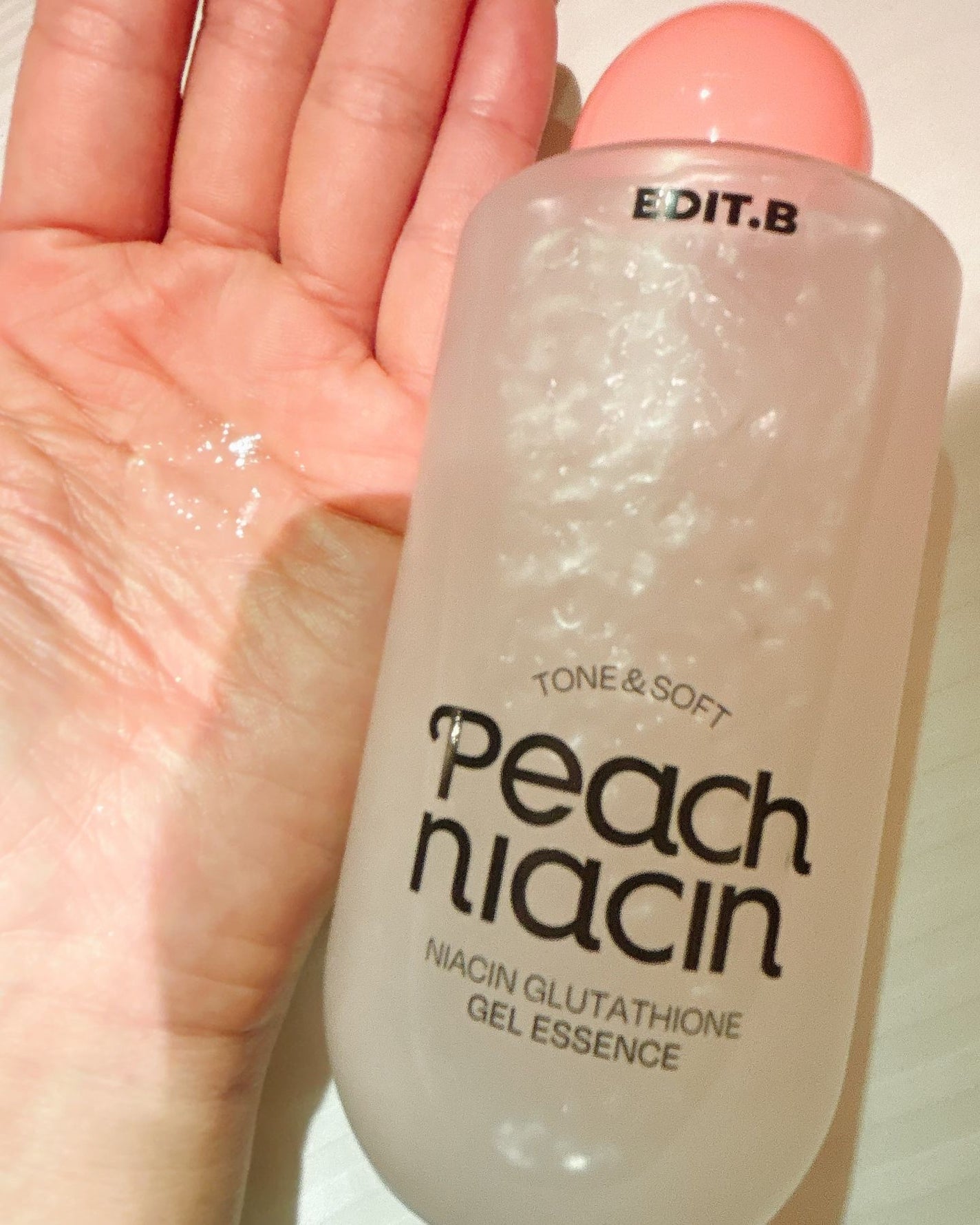 ピーチ ナイアシンアミド GLT ジェルエッセンス/EDIT.B/美容液を使ったクチコミ(2枚目)