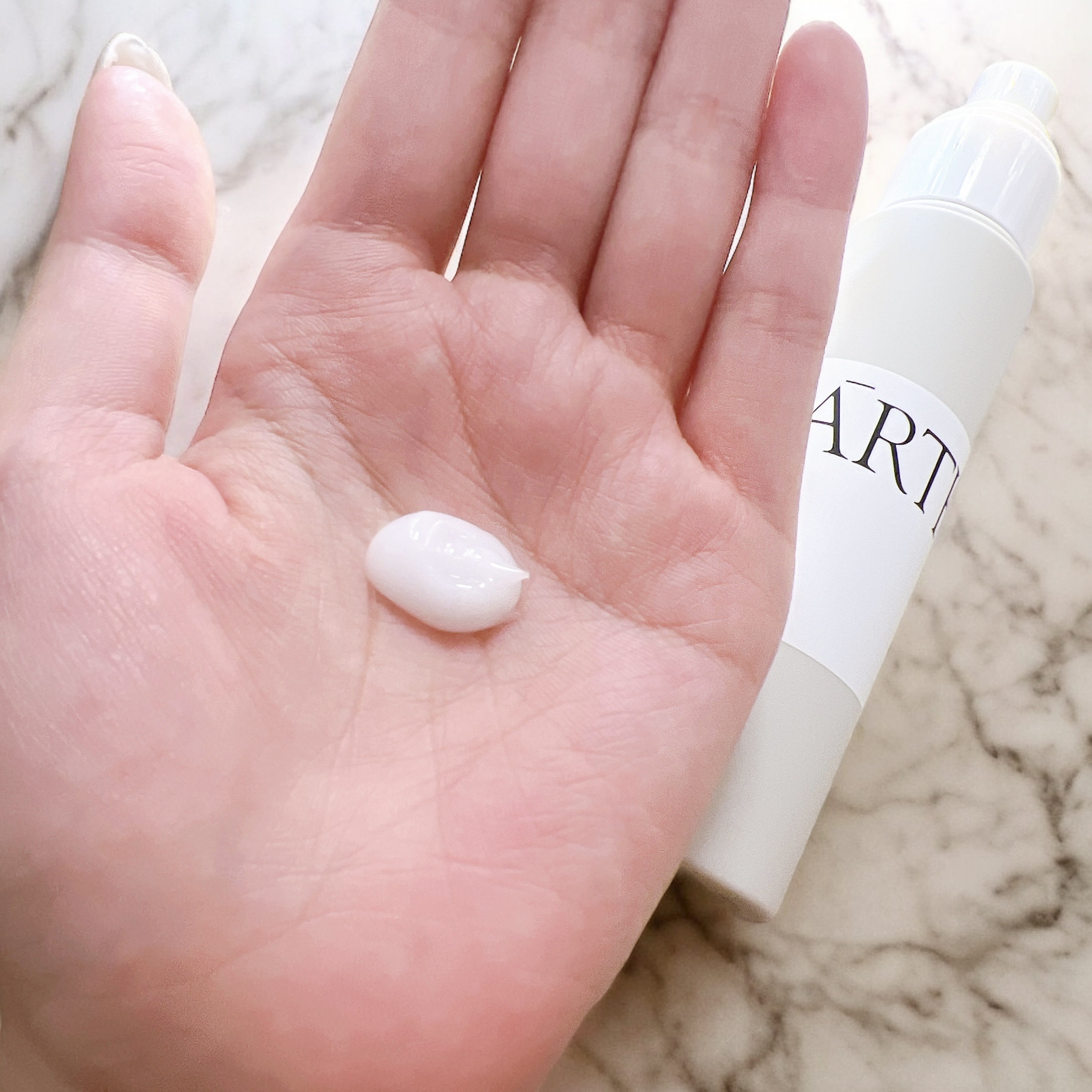 モイスト&シャイン　ヘアミルク/NARTH/ヘアミルクを使ったクチコミ（2枚目）