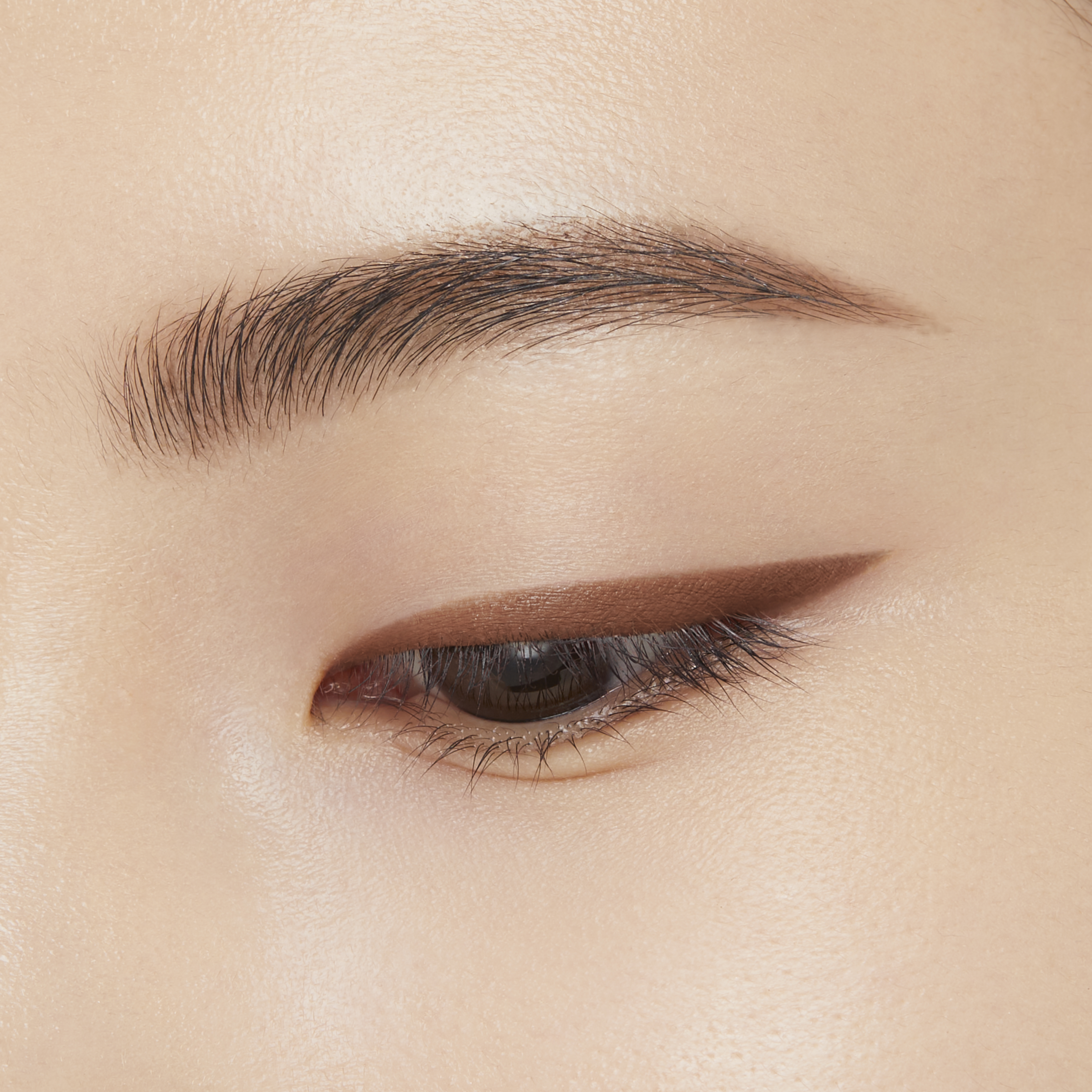 エテュセ ラスティング ジェルライナー 15 マホガニーレッド