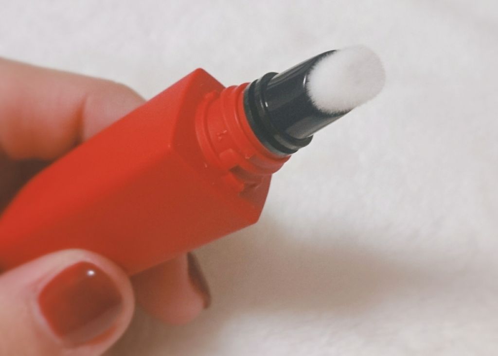 ルージュ アリュール リクィッド パウダー/CHANEL/口紅を使ったクチコミ(2枚目)