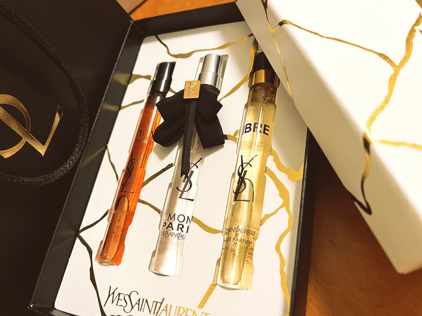試してみた】YSL ミニフレグランスセット YVES SAINT LAURENT 試してみた】YSL ミニフレグランスセット YVES SAINT LAURENT