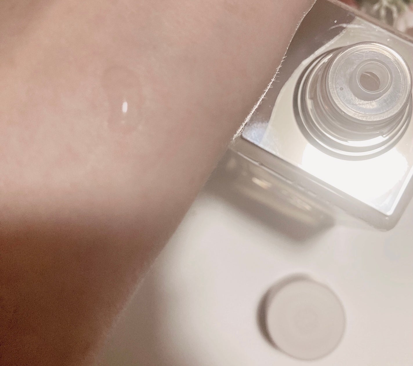 イドラクラリティ 薬用 トリートメント エッセンス ウォーター/DECORTÉ/化粧水を使ったクチコミ(3枚目)