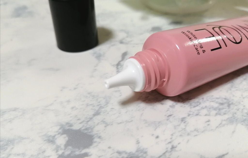 ルルニーク/RICH VISTA/ネック・デコルテケアを使ったクチコミ(2枚目)