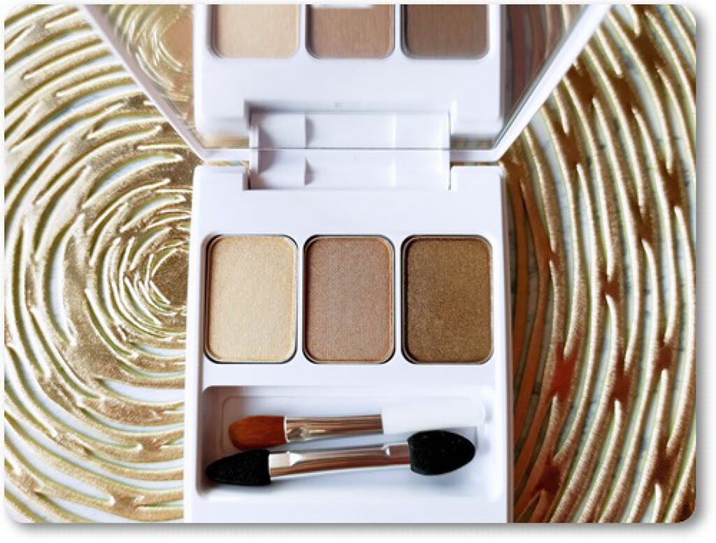 シンフォニック ローズ アイ カラー/AMRITARA/アイシャドウパレットを使ったクチコミ(3枚目)