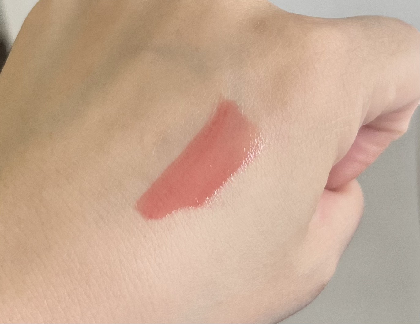 エレガンス ブリリアント ルージュ ビジュー 04/Elégance/リップグロスを使ったクチコミ（3枚目）