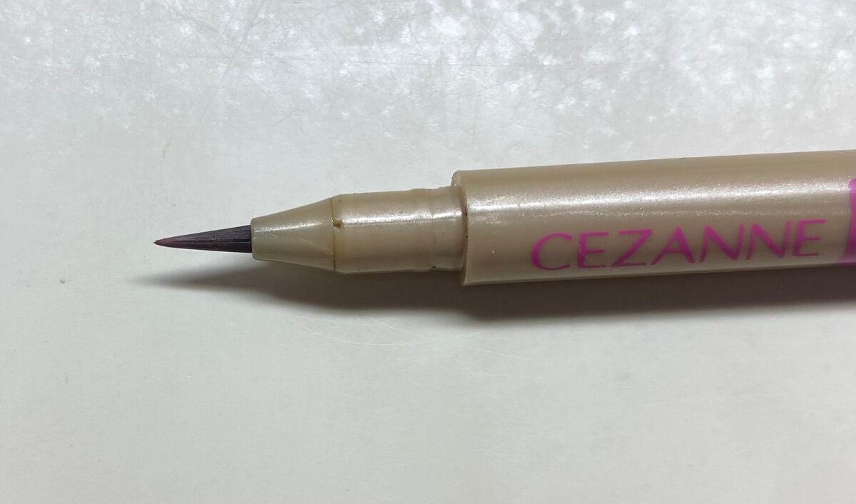 描くふたえアイライナー/CEZANNE/リキッドアイライナーを使ったクチコミ(2枚目)