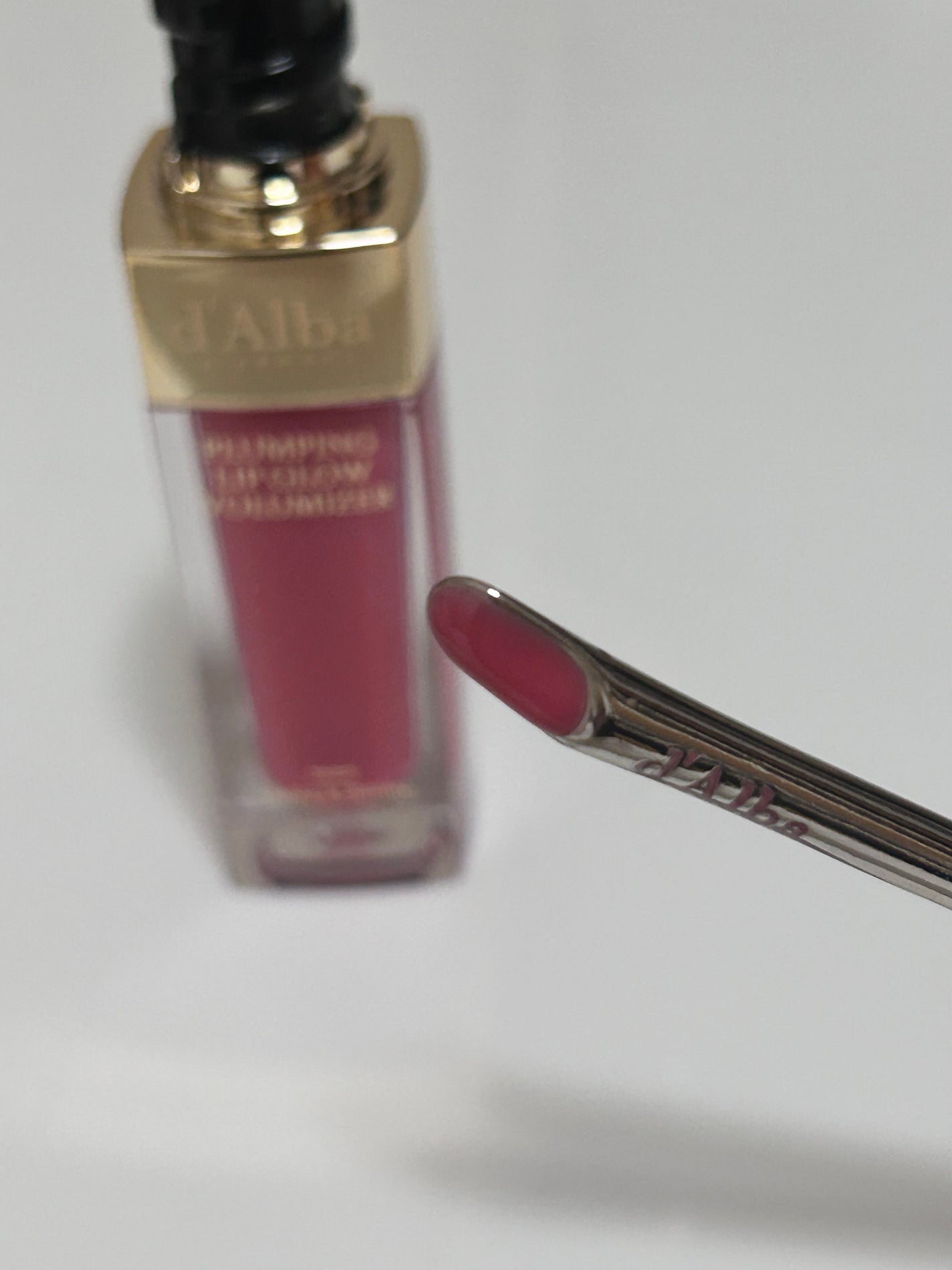 ホワイトトリュフナリシングセラムリップバーム/ダルバ/リップバームを使ったクチコミ(7枚目)