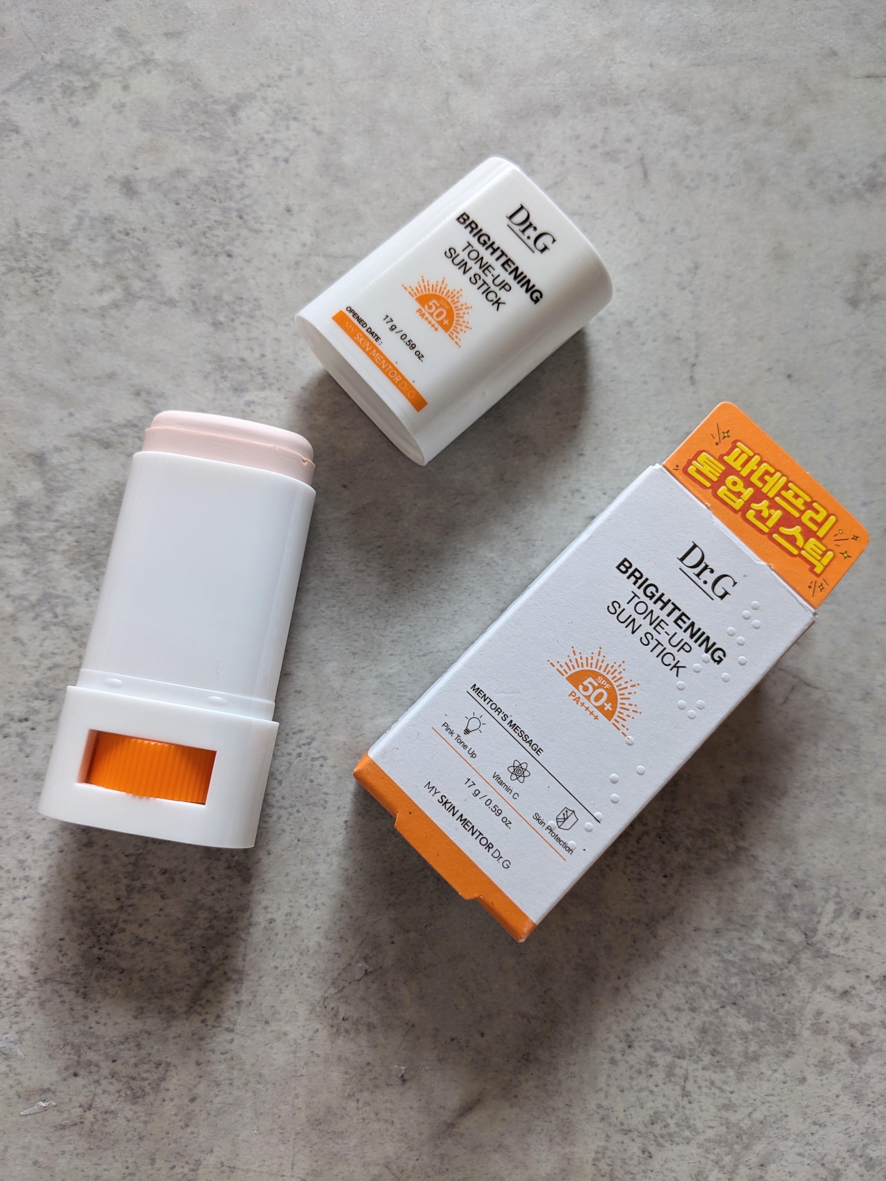 ブライトニングアップサンスティック SPF50+ PA++++/Dr.G/日焼け止めスティックを使ったクチコミ（2枚目）