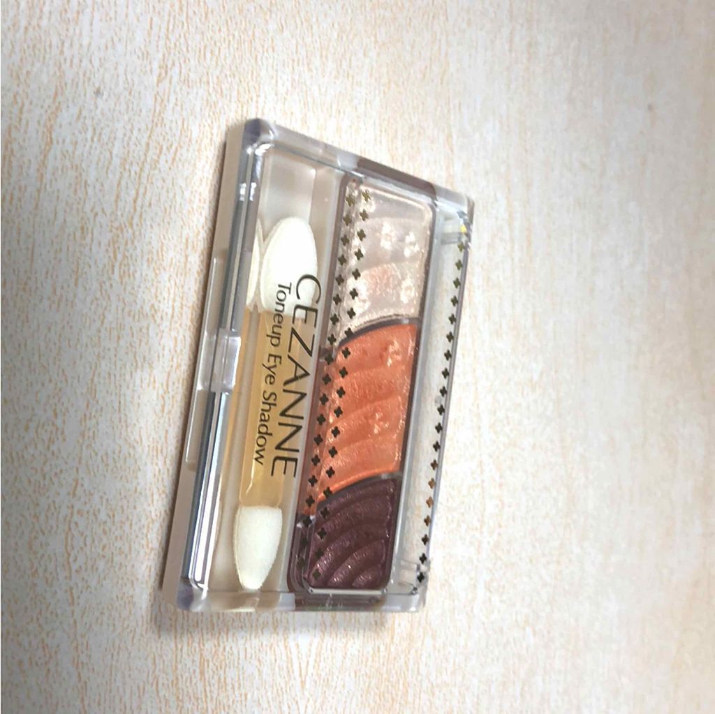 トーンアップアイシャドウ/CEZANNE/アイシャドウパレットを使ったクチコミ（1枚目）