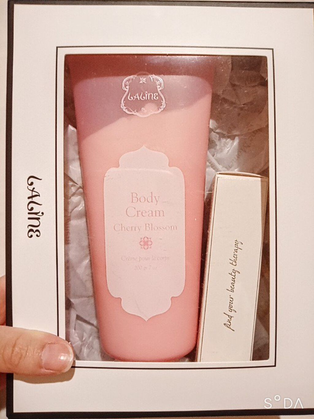 ボディクリーム チューブ チェリーブロッサム/Laline/ボディクリームを使ったクチコミ(1枚目)