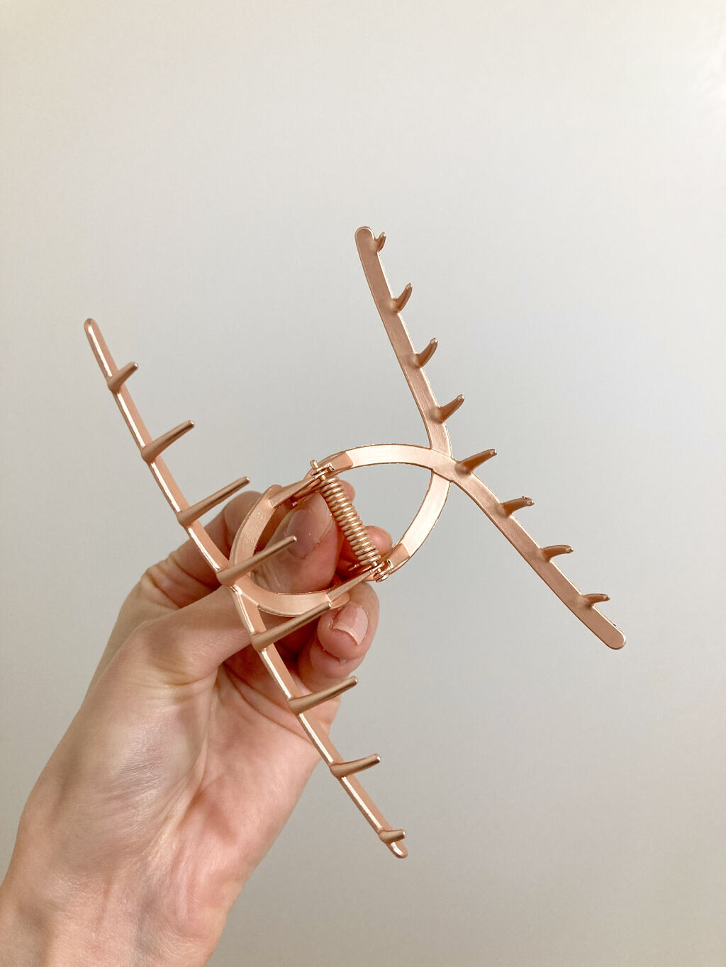 バンスクリップ/DAISO/ヘアアクセサリーを使ったクチコミ（3枚目）