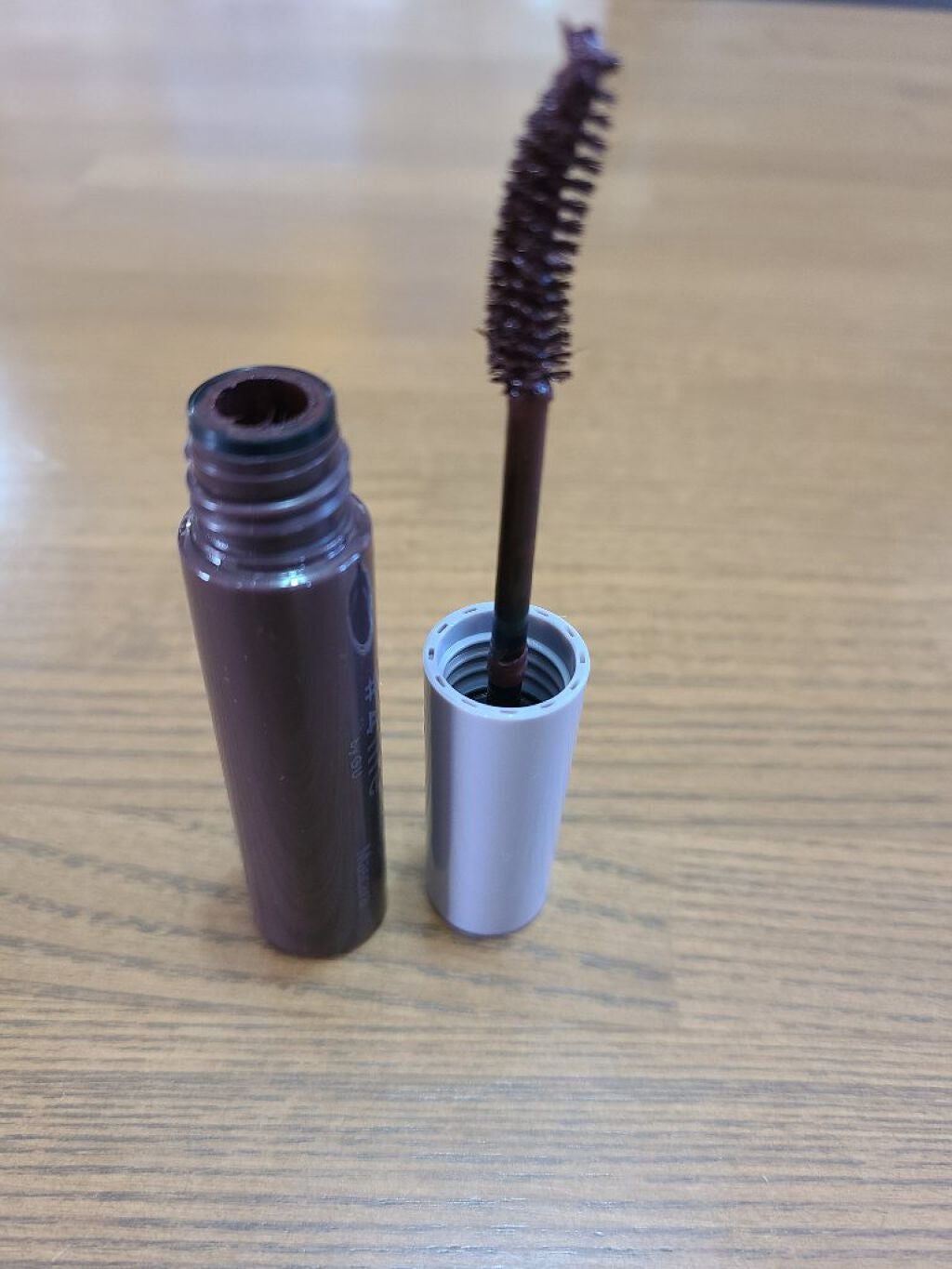 a on LIPS 「超超超お得!!♥️♥️♥️GUコスメ全品190円!!!!安い安..」(4枚目)