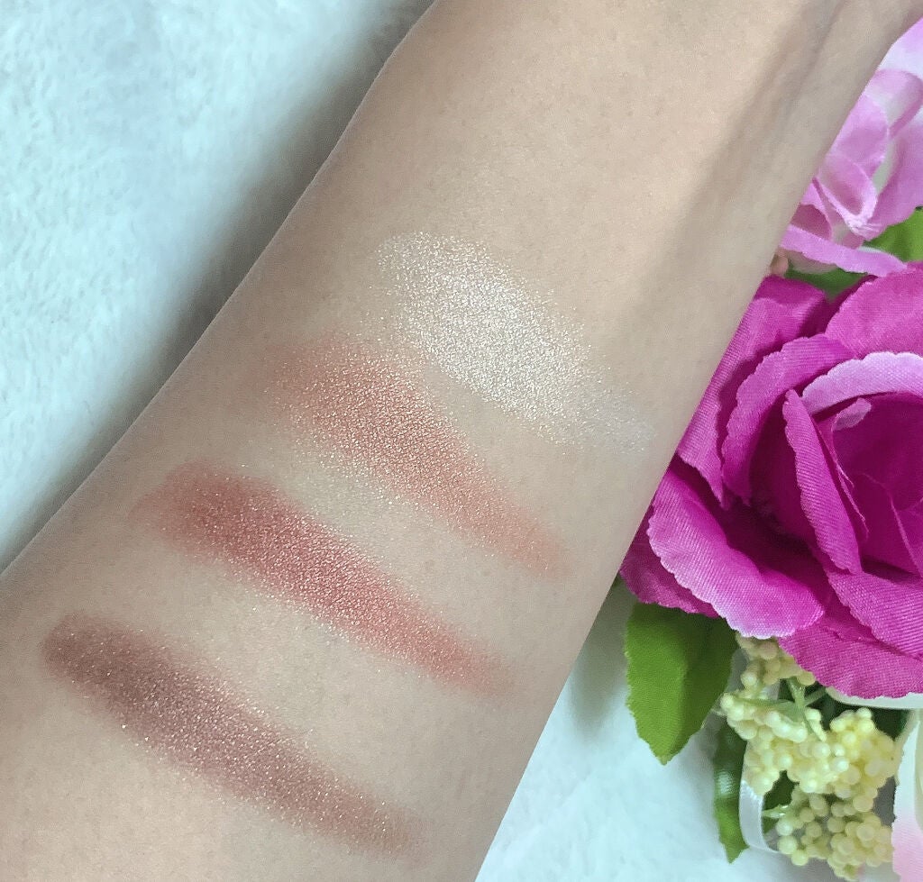 シルキースフレアイズ/キャンメイク/アイシャドウパレットを使ったクチコミ(2枚目)