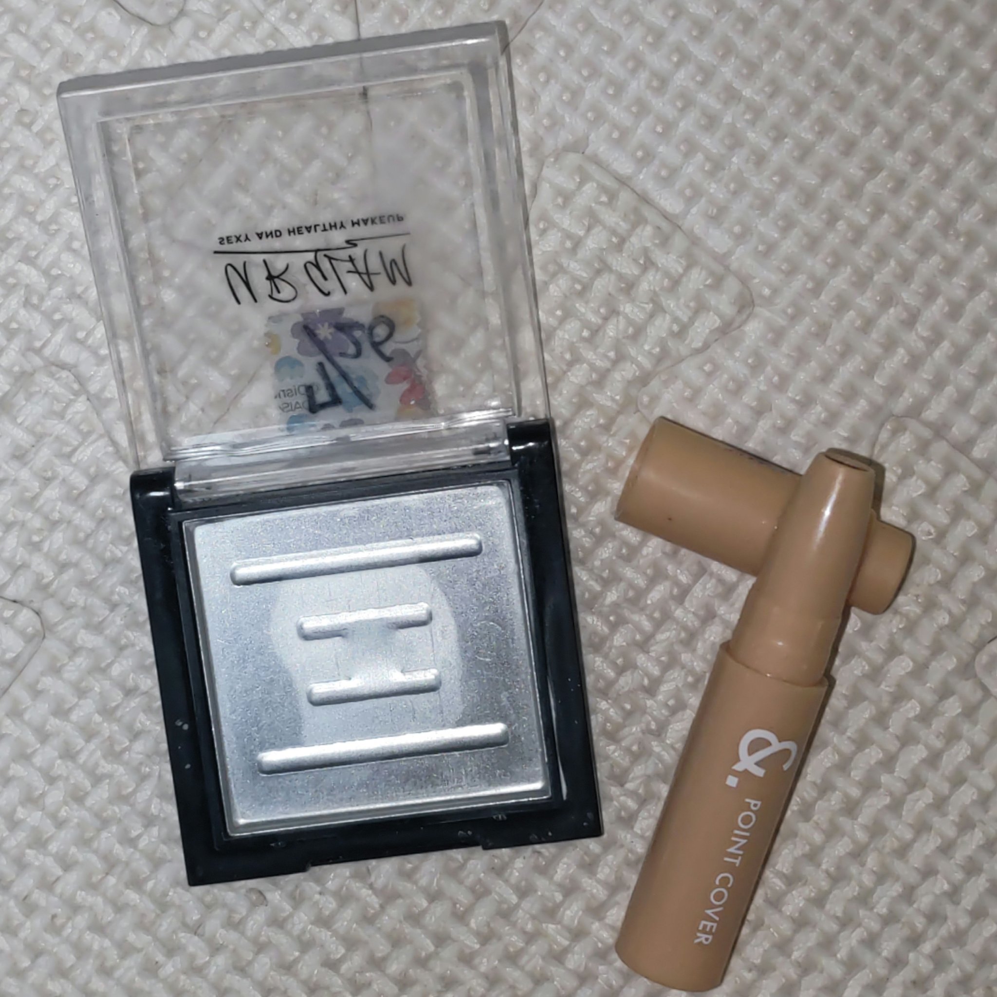 ＆. ポイントカバーA 02a ナチュラル/DAISO/ペンシルコンシーラーを使ったクチコミ（1枚目）