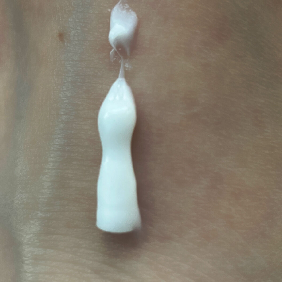 コエンリッチ ザ プレミアム 薬用リンクルホワイト ハンドクリーム/コエンリッチQ10/ハンドクリームを使ったクチコミ（2枚目）