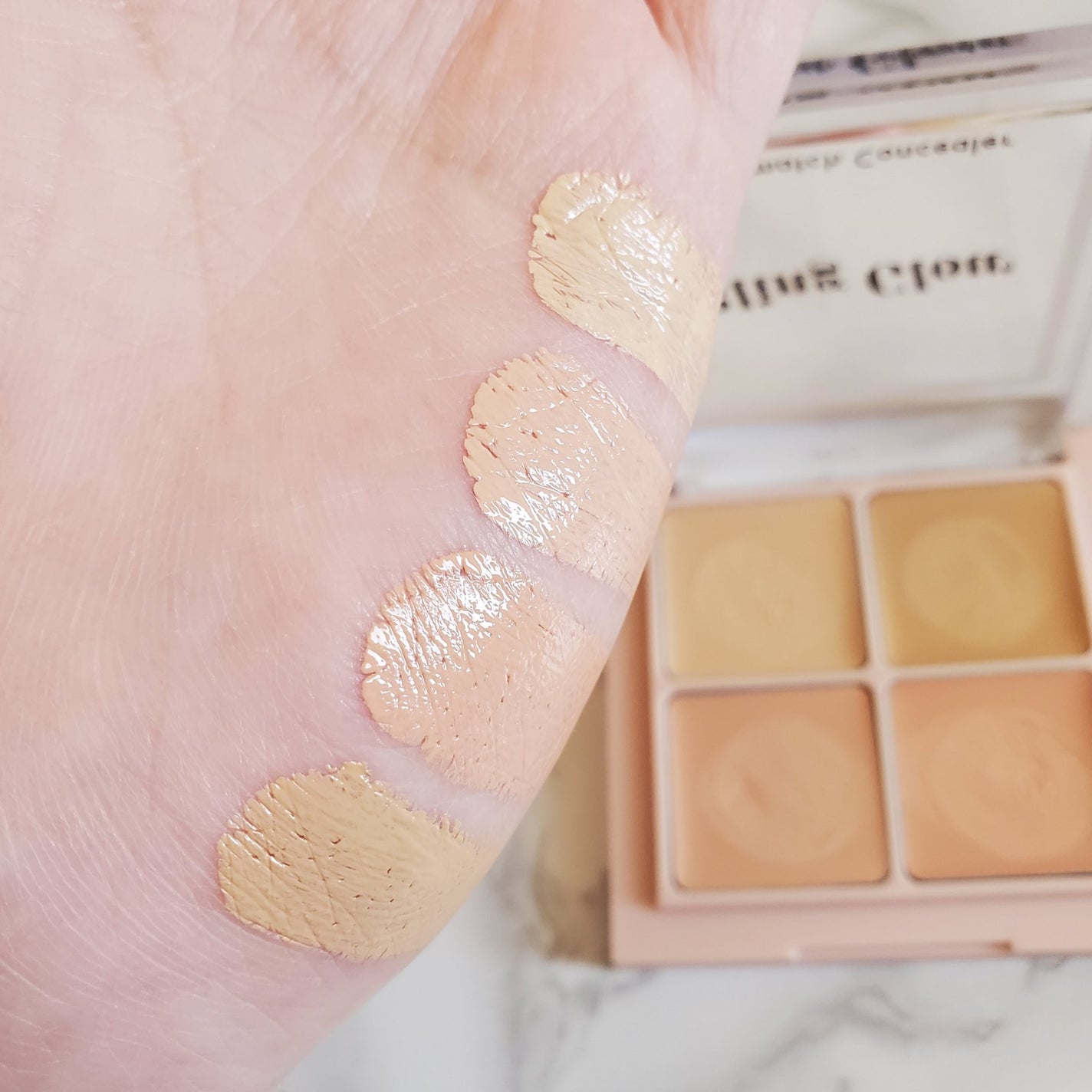 ミックスマッチコンシーラー/BLING GLOW/パレットコンシーラーを使ったクチコミ(2枚目)