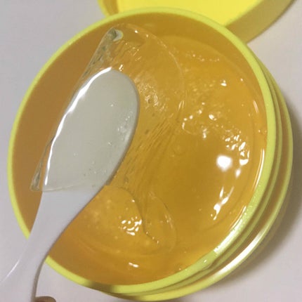 グリーンタンジェリン ビタC アイジェルパッチ/goodal/アイケア・アイクリームを使ったクチコミ(3枚目)