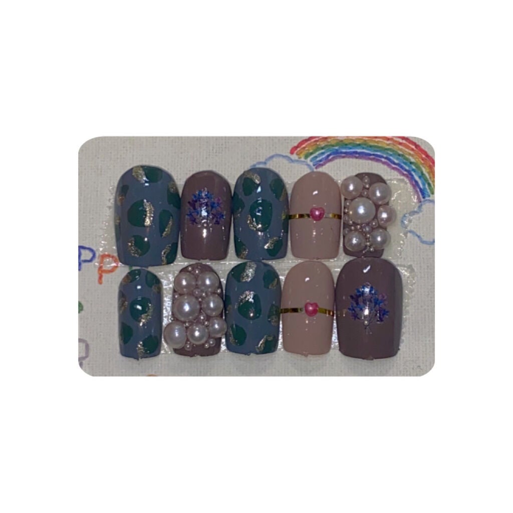 サンリオネイル/DAISO/マニキュアを使ったクチコミ(2枚目)