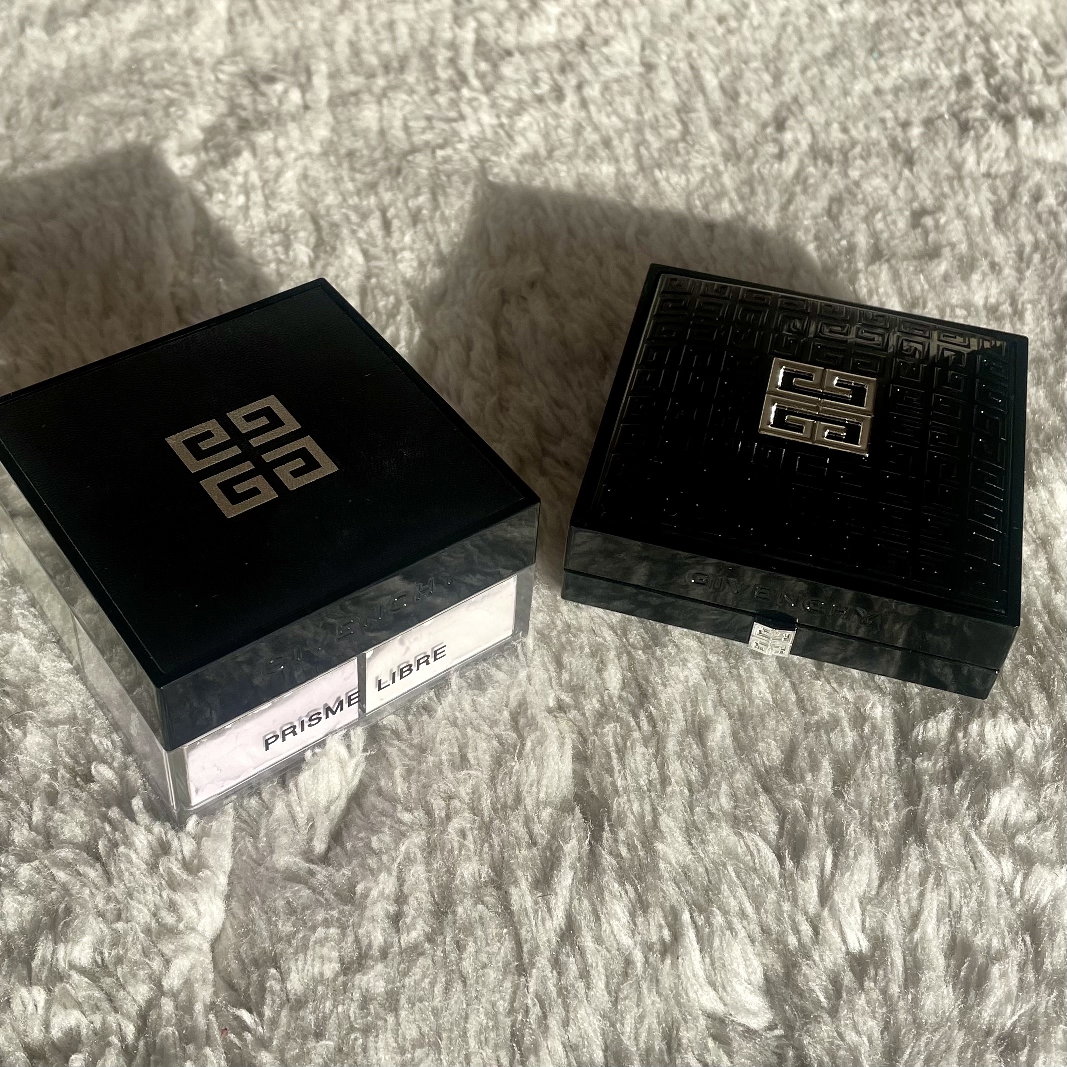 プリズム・リーブル・スキンケアリング・グロウ・クッション/GIVENCHY/クッションファンデーションを使ったクチコミ（2枚目）